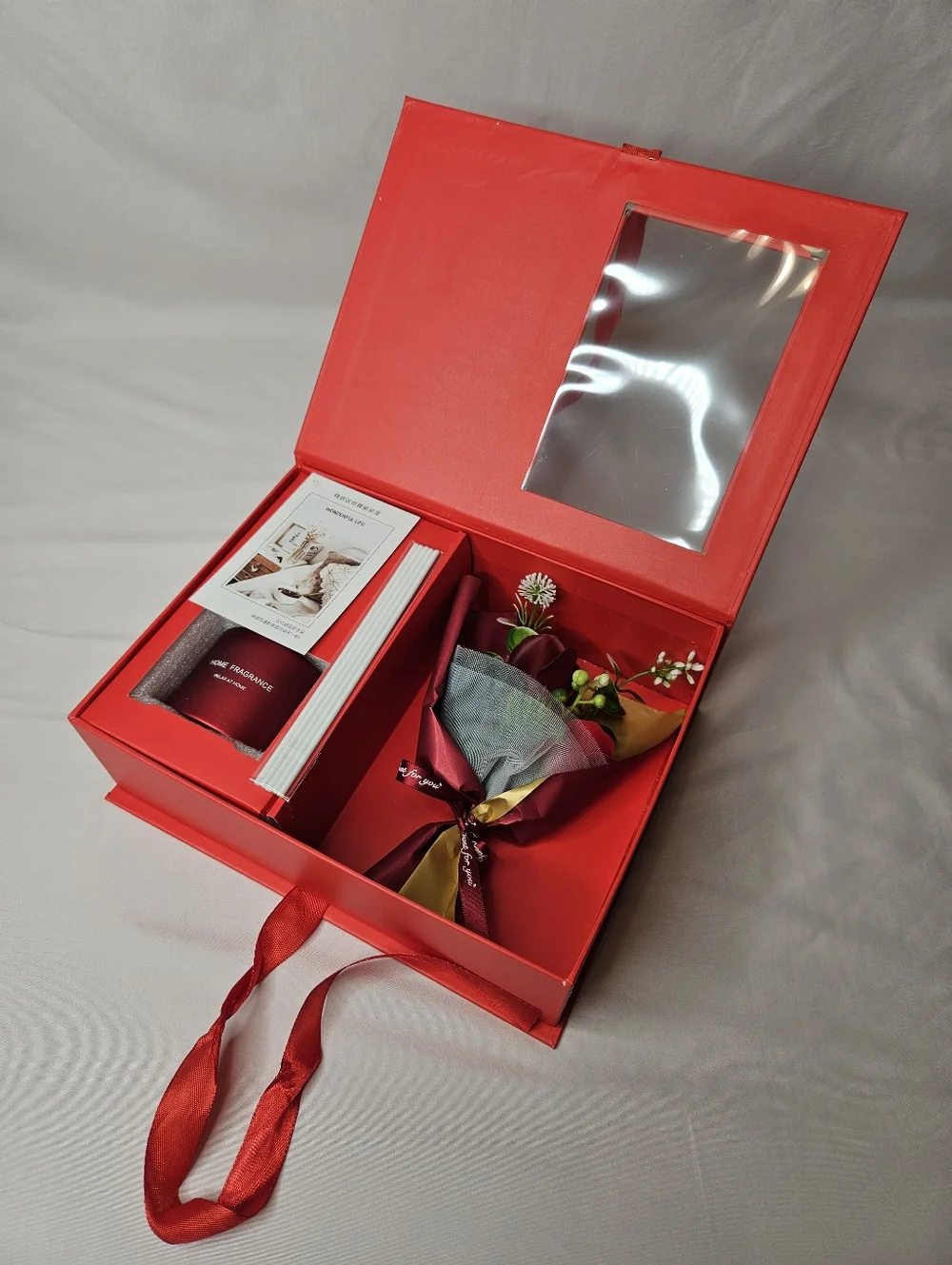 Luxury Gift Box with Reed Diffuser & Soap Flower Bouquet – Rose